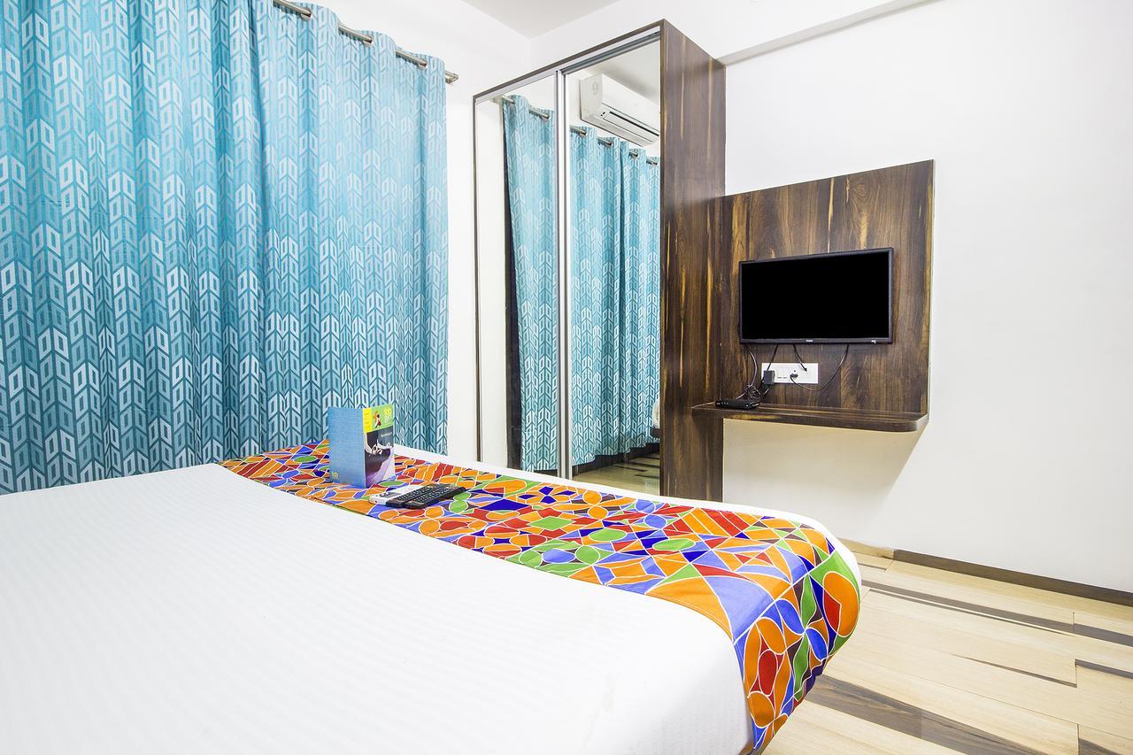 Fabhotel Pruthamesh Pride Насик Экстерьер фото